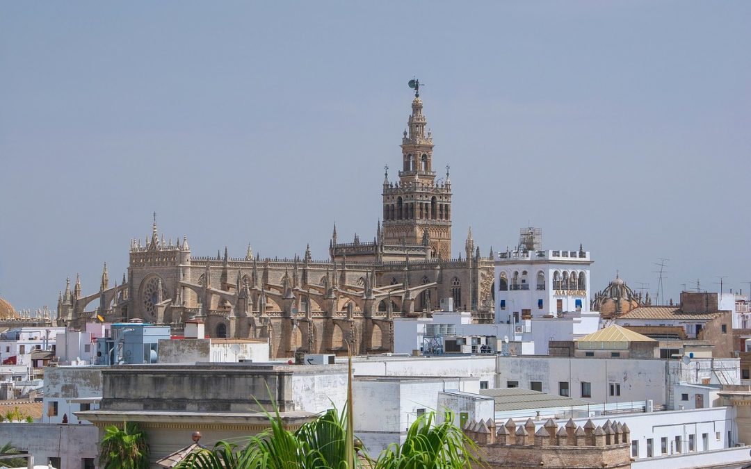 La Catedral de Sevilla: Historia y secretos del monumento gótico más grande del mundo